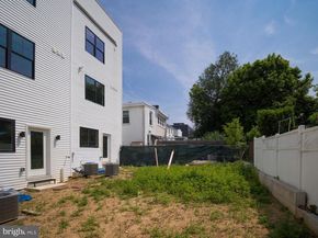 303 Fountain Street, Philadelphia PA 19128