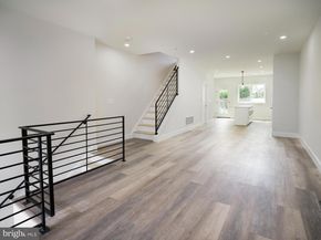 303 Fountain Street, Philadelphia PA 19128