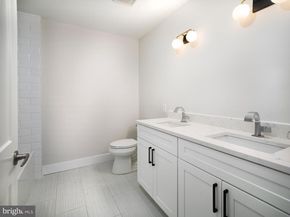 303 Fountain Street, Philadelphia PA 19128