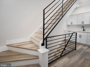 303 Fountain Street, Philadelphia PA 19128