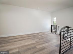 303 Fountain Street, Philadelphia PA 19128