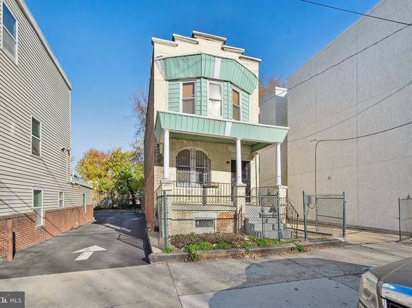 3817 Haverford Avenue, Philadelphia PA 19104