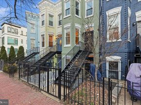 820 13TH Street NE, Washington DC 20002