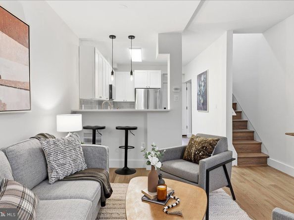 820 13TH Street NE, Washington DC 20002