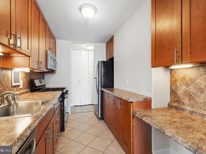 3600 Conshohocken Avenue 2003, Philadelphia PA 19131