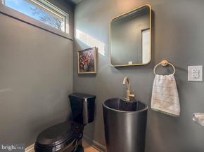 101 Walnut Lane, Yardley PA 19067