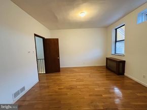 2305 S 9TH Street, Philadelphia PA 19148