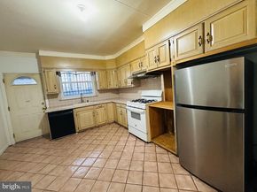 2305 S 9TH Street, Philadelphia PA 19148