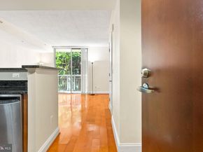 1020 N Highland Street 306, Arlington VA 22201