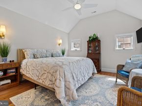 22 E Penn Street, Newtown PA 18940