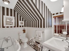 404 Wynmere Road, Wynnewood PA 19096