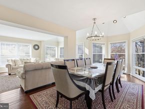 721 Upham Place NW, Vienna VA 22180