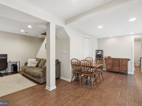 721 Upham Place NW, Vienna VA 22180