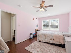 721 Upham Place NW, Vienna VA 22180