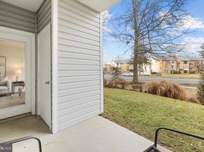 3175 Summit Square Drive 5A12, Oakton VA 22124