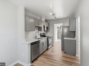 11919 Barrel Cooper Court, Reston VA 20191