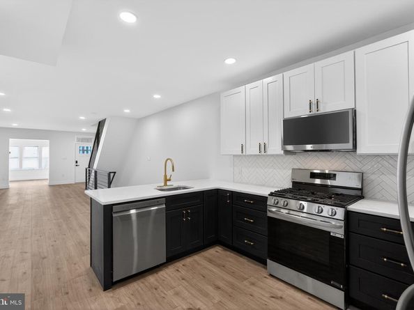 4942 Sansom Street, Philadelphia PA 19139