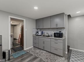 6023 N 13TH Street, Philadelphia PA 19141
