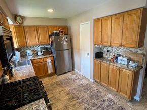 9888 Garvey Drive, Philadelphia PA 19114