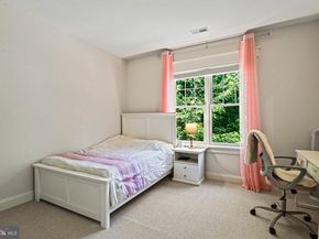 1416 Ross Drive SW, Vienna VA 22180