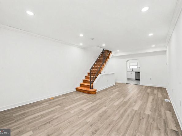 1031 Winton Street, Philadelphia PA 19148
