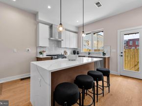 909 Emily Street, Philadelphia PA 19148