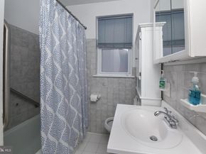 9210 Horatio Road, Philadelphia PA 19114