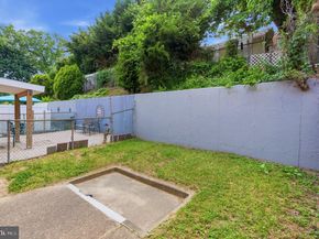 11112 Dora Drive, Philadelphia PA 19154