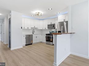11112 Dora Drive, Philadelphia PA 19154