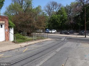 203 Hamilton Avenue, Darby PA 19023