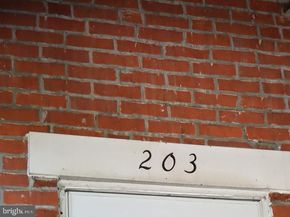 203 Hamilton Avenue, Darby PA 19023