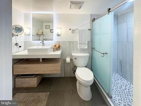 1800 Old Meadow Road 713, Mclean VA 22102