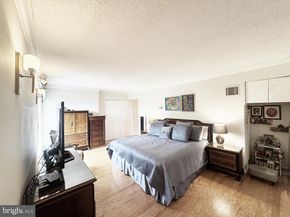 1800 Old Meadow Road 713, Mclean VA 22102