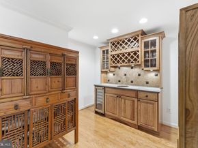 6659 Madison Mclean Drive, Mclean VA 22101