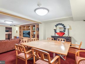 950 25TH Street NW 517N, Washington DC 20037