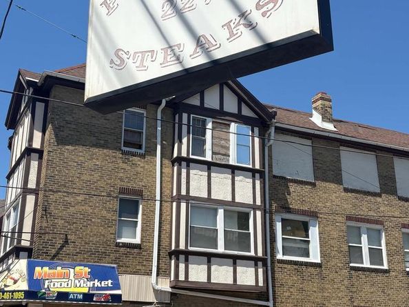 227 Main Street, Darby PA 19023