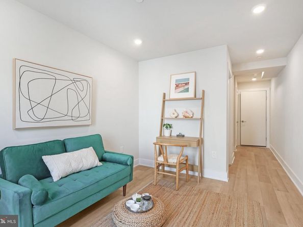 3205 N 35TH Street 9, Philadelphia PA 19129