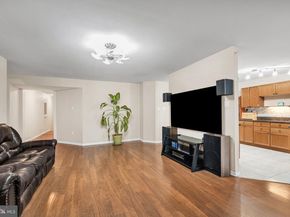 906 Julian Dr W 315, Warwick PA 18974