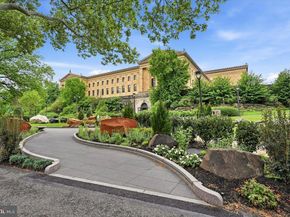 2401 Pennsylvania Avenue 15C49, Philadelphia PA 19130