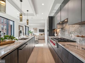 160 N 2nd Street 3R, Philadelphia PA 19106