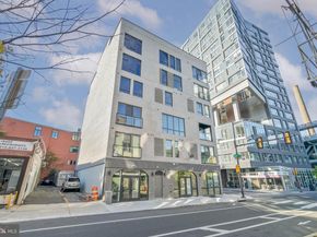 160 N 2nd Street 3R, Philadelphia PA 19106