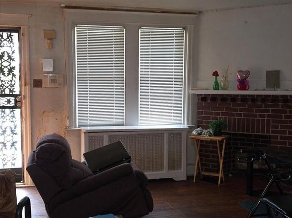 6731 N Bouvier Street, Philadelphia PA 19126