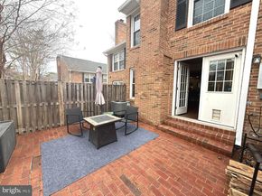 2568 S Arlington Mill Drive B, Arlington VA 22206