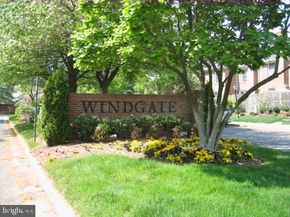 2568 S Arlington Mill Drive B, Arlington VA 22206