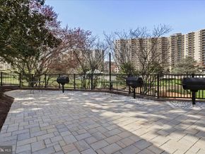 205 Yoakum Parkway 216, Alexandria VA 22304