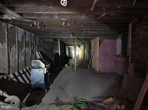 1325 W Roosevelt Boulevard, Philadelphia PA 19140