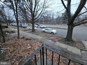 1325 W Roosevelt Boulevard, Philadelphia PA 19140