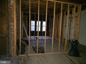 1325 W Roosevelt Boulevard, Philadelphia PA 19140