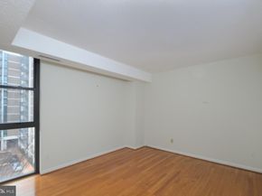 1016 S Wayne Street S 604, Arlington VA 22204