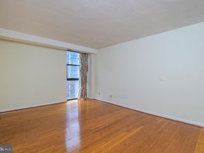 1016 S Wayne Street S 604, Arlington VA 22204